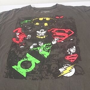 Gently worn Justice League tee size XL